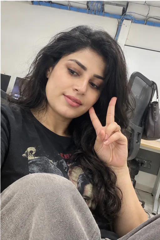 Diya, Bangalore call girl