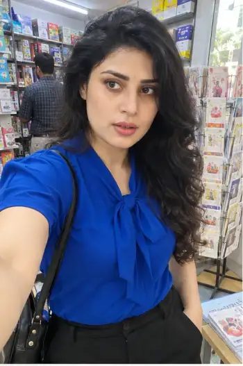 Diya, College Girl escort in Jayanagar, Bangalore