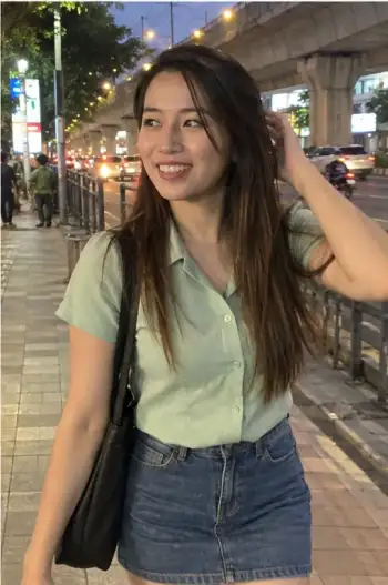 Juicy, Bangalore call girl
