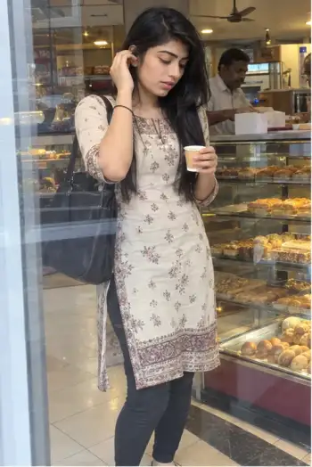 Kajal, Independent escort in JP Nagar, Bangalore