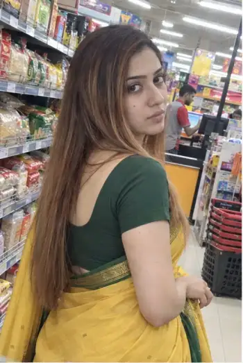 Nisha, Housewife escort in KR Puram, Bangalore