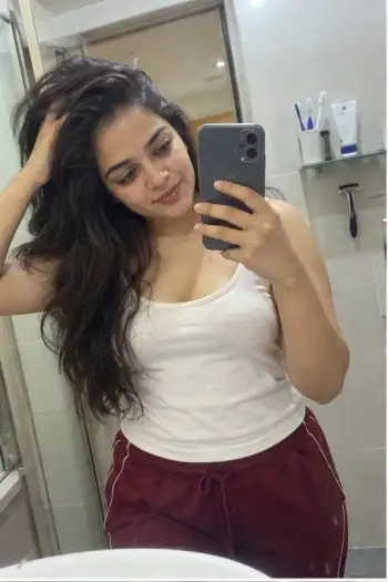 Sneha, College Girl escort in Jayanagar, Bangalore